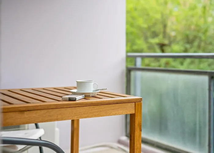 Diamond Deluxe Apartment *